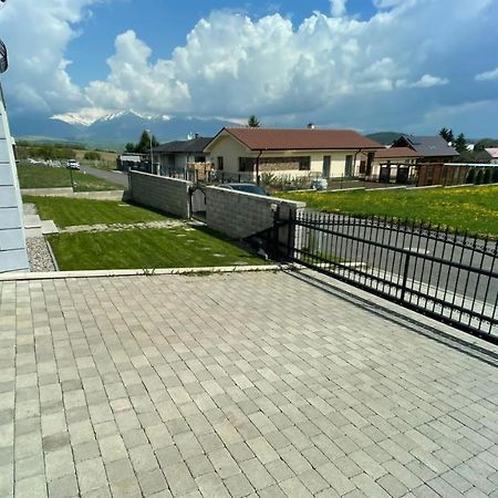 Вилла Apartmanovy Dom S Virivkou, Pod Secnom, Liptovsky Jan Липтовски-Микулаш Экстерьер фото