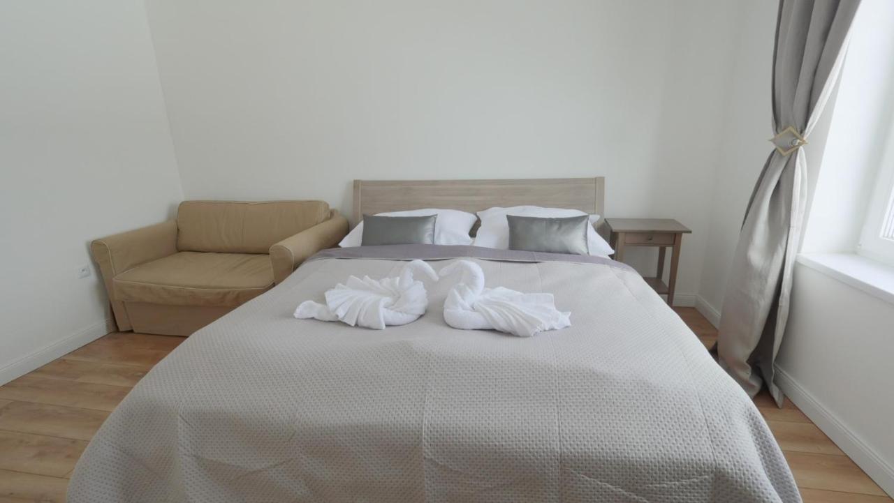 Вилла Apartmanovy Dom S Virivkou, Pod Secnom, Liptovsky Jan Липтовски-Микулаш Экстерьер фото