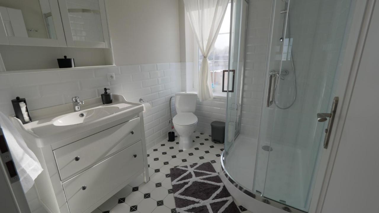 Вилла Apartmanovy Dom S Virivkou, Pod Secnom, Liptovsky Jan Липтовски-Микулаш Экстерьер фото