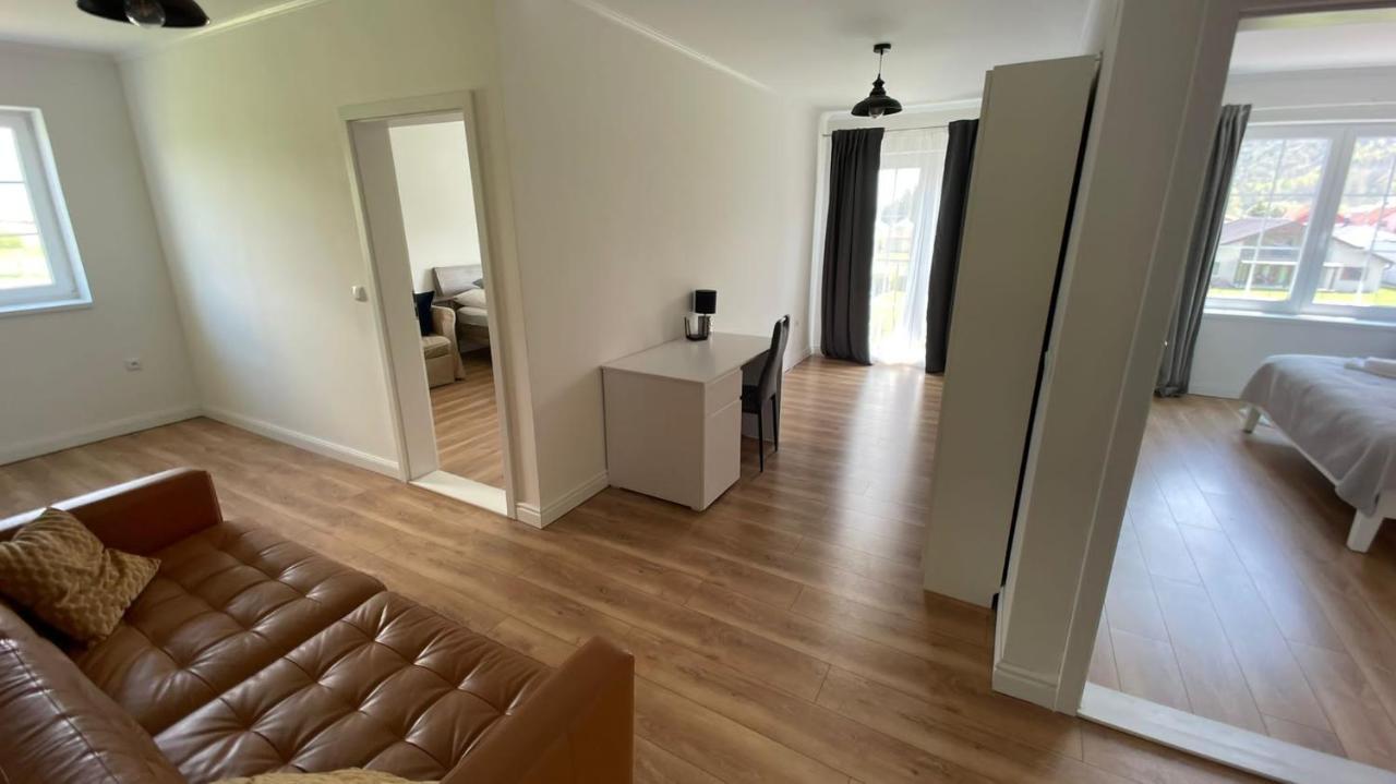 Вилла Apartmanovy Dom S Virivkou, Pod Secnom, Liptovsky Jan Липтовски-Микулаш Экстерьер фото