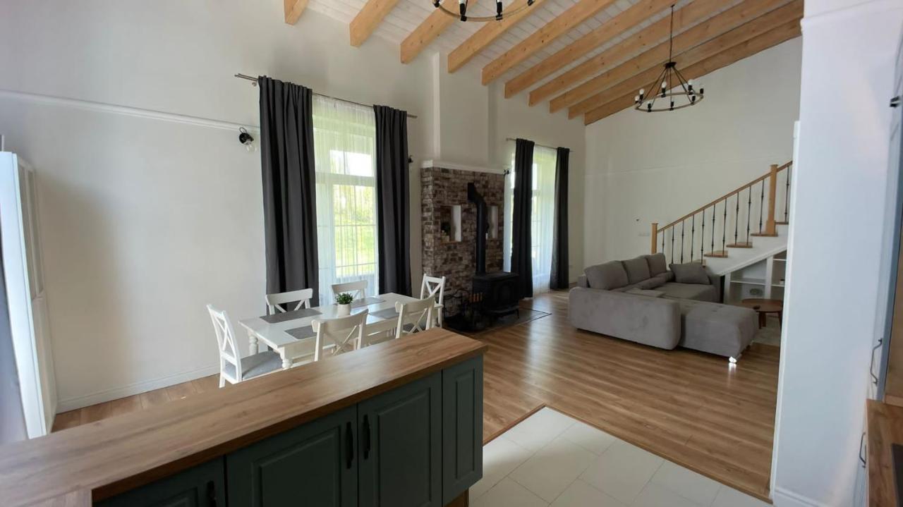 Вилла Apartmanovy Dom S Virivkou, Pod Secnom, Liptovsky Jan Липтовски-Микулаш Экстерьер фото