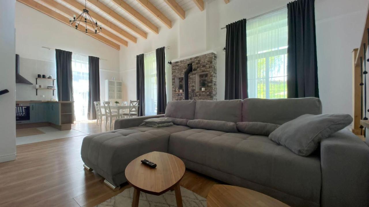 Вилла Apartmanovy Dom S Virivkou, Pod Secnom, Liptovsky Jan Липтовски-Микулаш Экстерьер фото